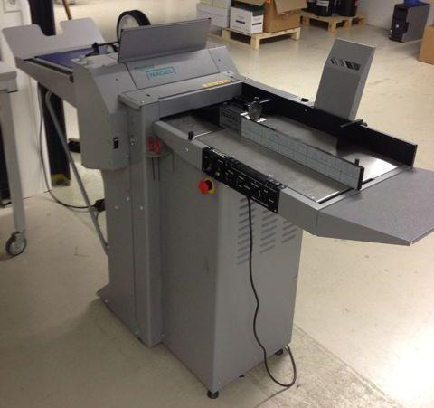 Ernst Nagel Digifold creasing and folding machine - آلة الطي: صورة 1 Ernst Nagel Digifold creasing and folding machine - آلة الطي: صورة 1
