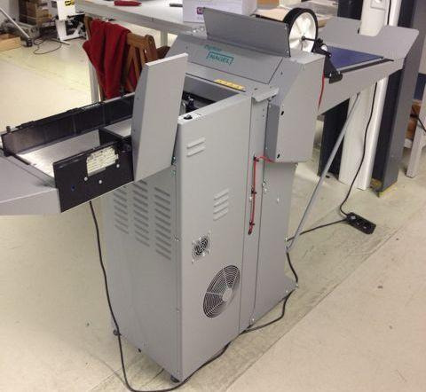 Ernst Nagel Digifold creasing and folding machine - آلة الطي: صورة 2 Ernst Nagel Digifold creasing and folding machine - آلة الطي: صورة 2