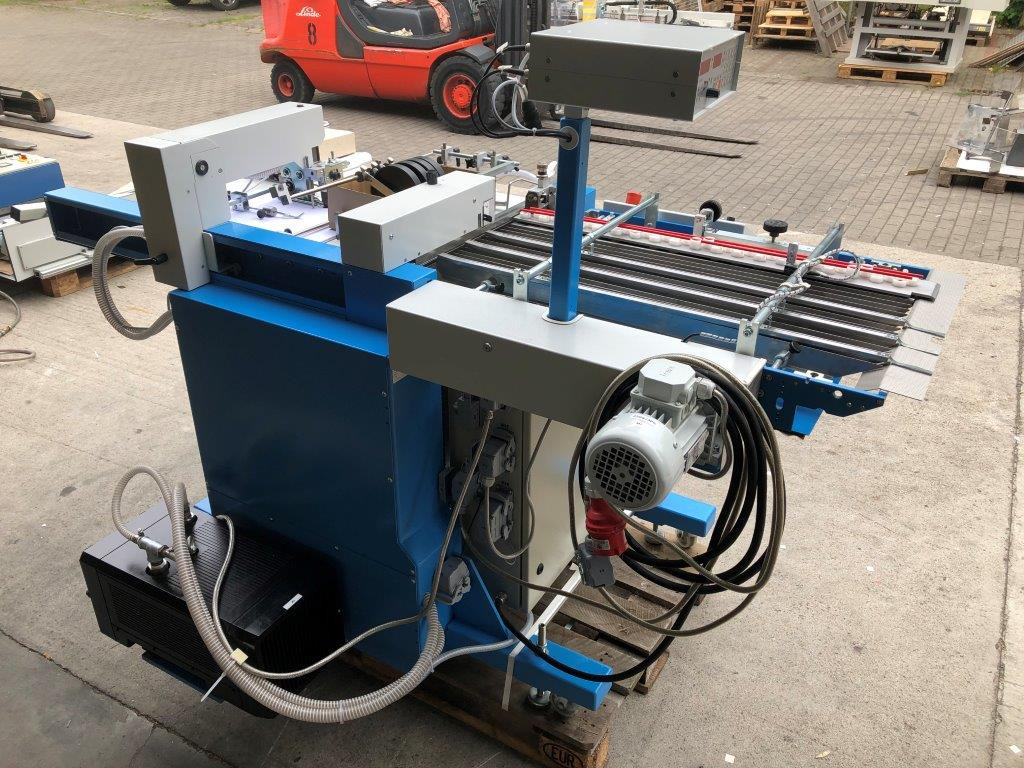 GUK / Bäuerle FL 50-2 flat stack suction air feeder - آلة الطي: صورة 2 GUK / Bäuerle FL 50-2 flat stack suction air feeder - آلة الطي: صورة 2