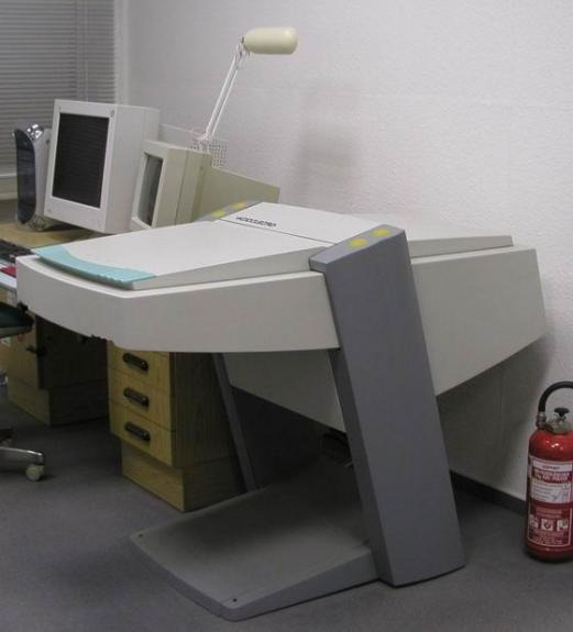 Heidelberg Topaz 3240-2 flatbed scanner - آلات الطباعة: صورة 1 Heidelberg Topaz 3240-2 flatbed scanner - آلات الطباعة: صورة 1
