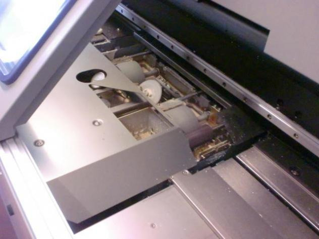 Horizon BQ 270 single clamps adhesive binder - آلة تجليد: صورة 2 Horizon BQ 270 single clamps adhesive binder - آلة تجليد: صورة 2