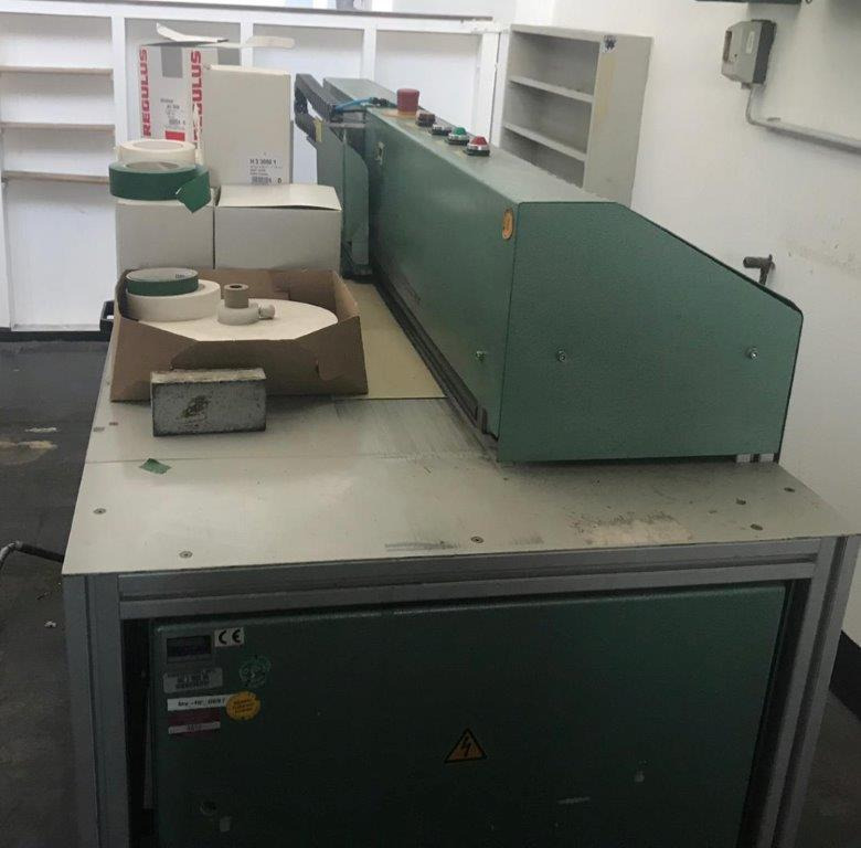 Matador Pneumatic 600 automatic rebating machine - آلة تجليد: صورة 2 Matador Pneumatic 600 automatic rebating machine - آلة تجليد: صورة 2
