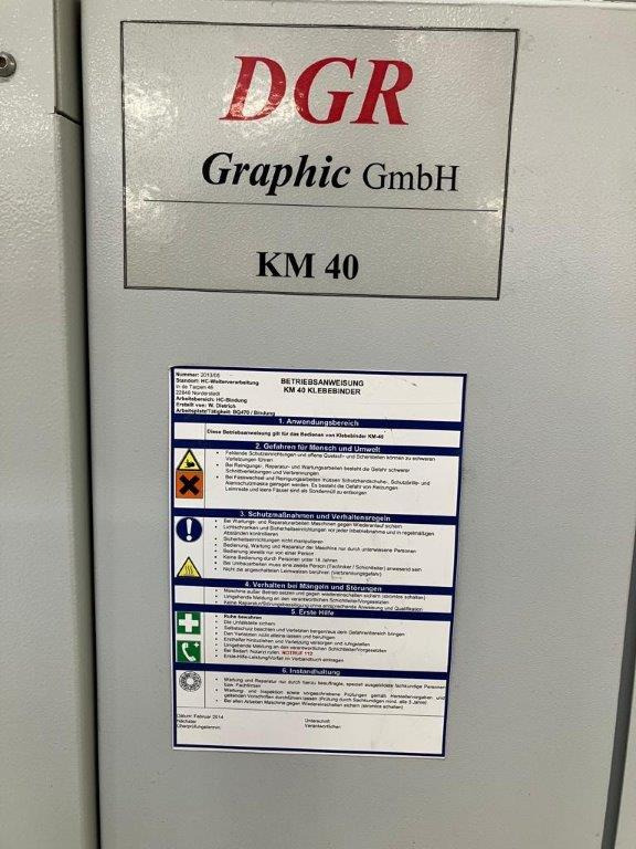 Book on Demand Perfect Binder - spine gluing station DGR Graphic KM 40 - آلة تجليد: صورة 4 Book on Demand Perfect Binder - spine gluing station DGR Graphic KM 40 - آلة تجليد: صورة 4