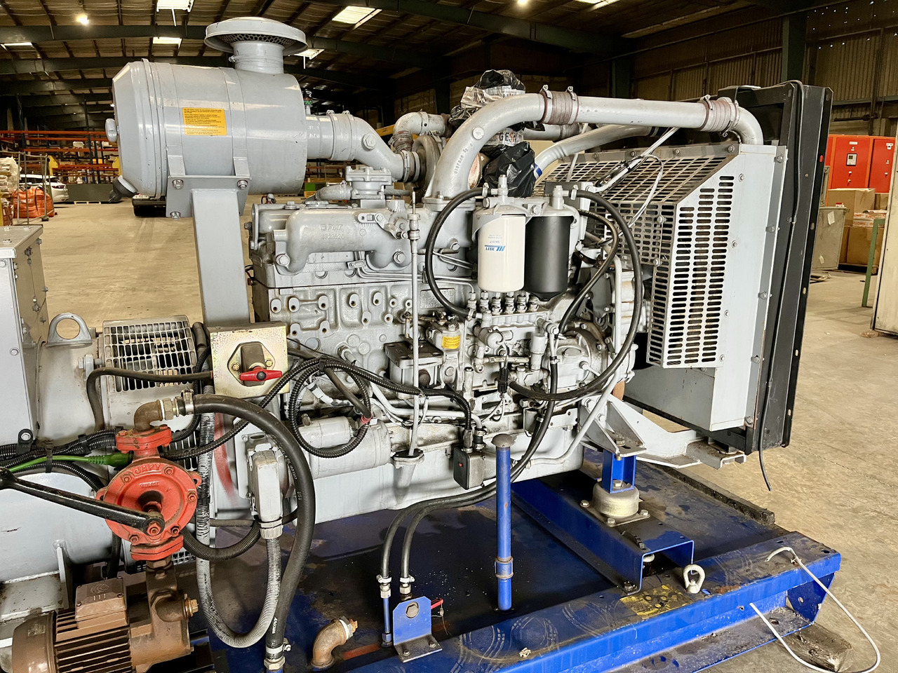 2h Energy 150 kVa IVECO 8361 - مجموعة المولدات: صورة 2 2h Energy 150 kVa IVECO 8361 - مجموعة المولدات: صورة 2