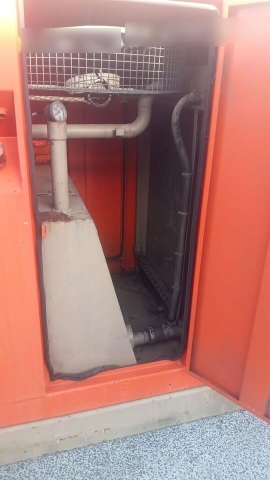 Aggreko Cummins 330 kVa - مجموعة المولدات: صورة 3 Aggreko Cummins 330 kVa - مجموعة المولدات: صورة 3