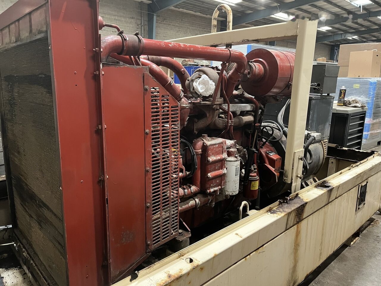IVECO 240 kVa 8361 SRI - مجموعة المولدات: صورة 4 IVECO 240 kVa 8361 SRI - مجموعة المولدات: صورة 4