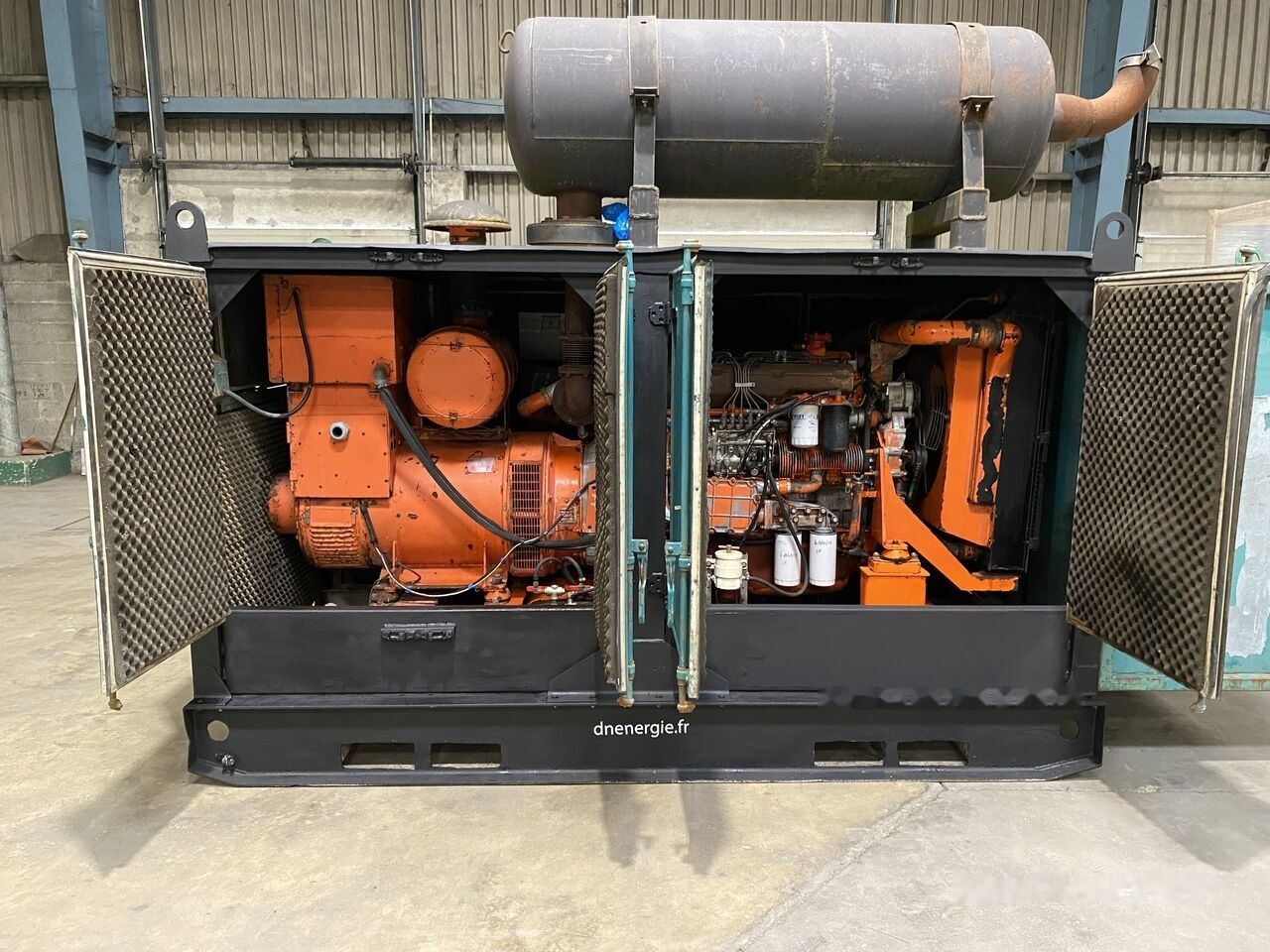IVECO 250 kVa 8210SRI - مجموعة المولدات: صورة 2 IVECO 250 kVa 8210SRI - مجموعة المولدات: صورة 2