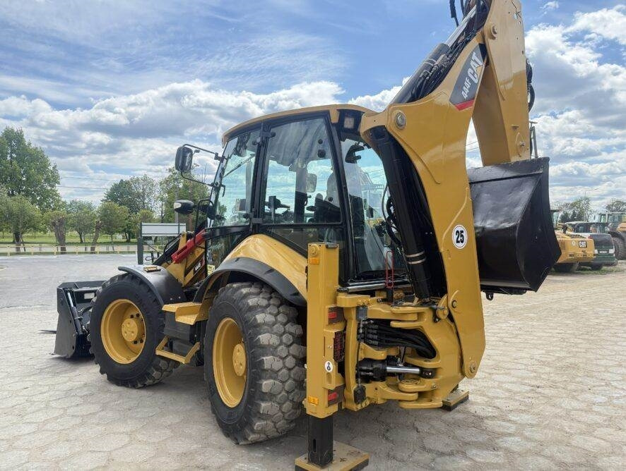 CAT 444F - جرافة حفار: صورة 3 CAT 444F - جرافة حفار: صورة 3