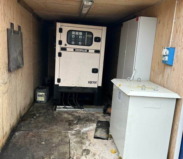 CAT OLYMPIAN XQE150-2 - مجموعة المولدات: صورة 3 CAT OLYMPIAN XQE150-2 - مجموعة المولدات: صورة 3