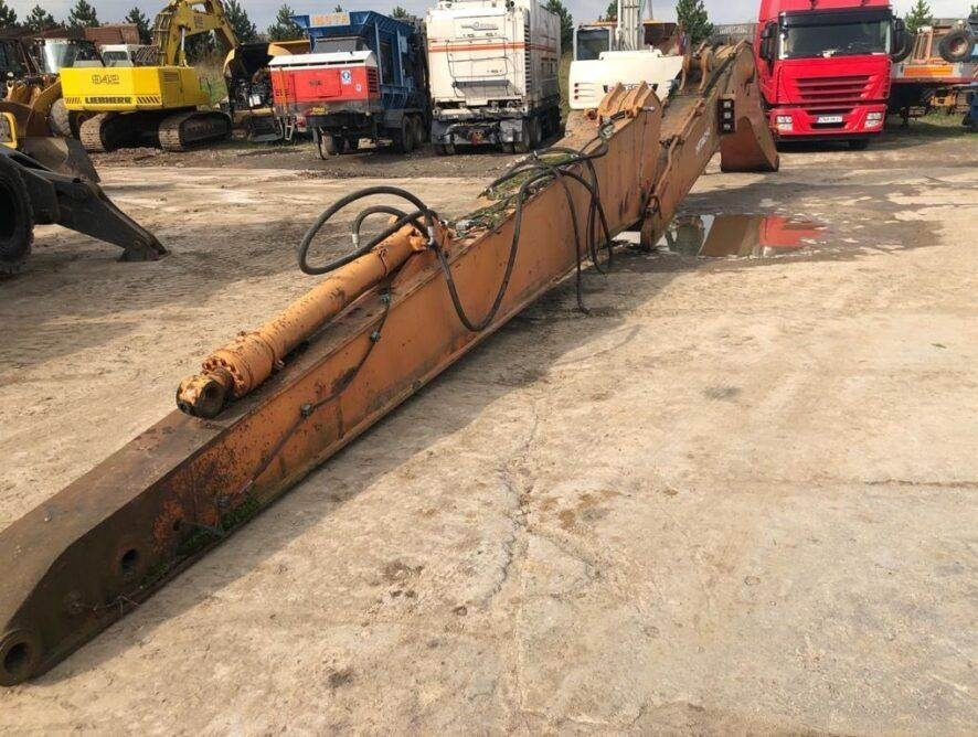 Hitachi EX600 - ذراع تطويل - آلات البناء: صورة 3 Hitachi EX600 - ذراع تطويل - آلات البناء: صورة 3