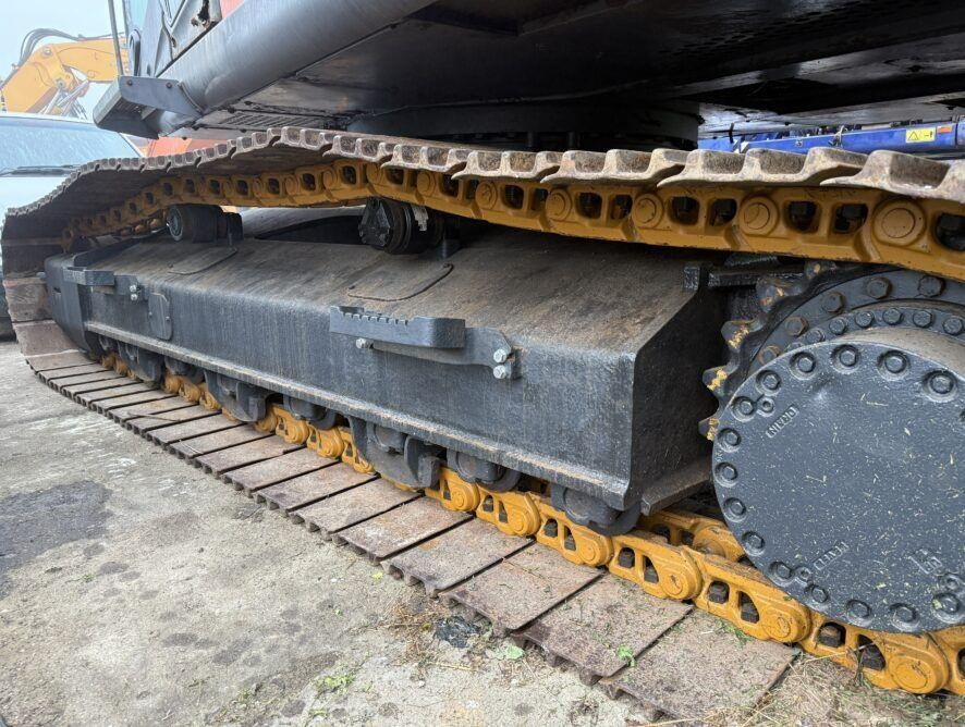 Hitachi ZX350 Long Reach Super Long Front 22 Meters SLF - حفار زحاف: صورة 5 Hitachi ZX350 Long Reach Super Long Front 22 Meters SLF - حفار زحاف: صورة 5