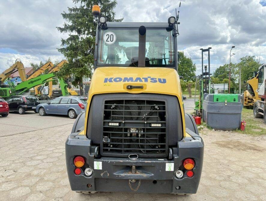 Komatsu WA80M-7 - اللودر بعجل: صورة 5 Komatsu WA80M-7 - اللودر بعجل: صورة 5