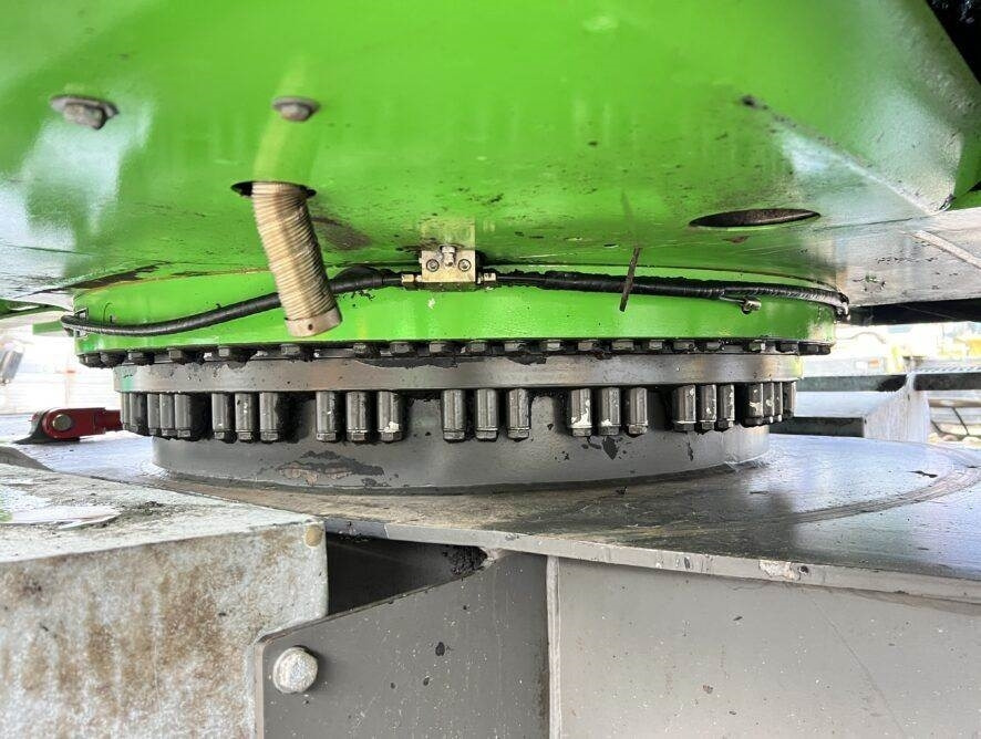 Sennebogen 825 K13  - معالج النفايات: صورة 4 Sennebogen 825 K13  - معالج النفايات: صورة 4