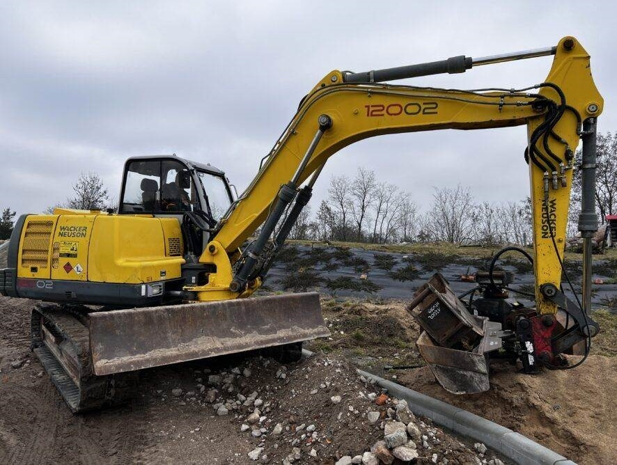 Wacker Neuson 12002 RD - حفارة مُصَّغرة: صورة 1 Wacker Neuson 12002 RD - حفارة مُصَّغرة: صورة 1