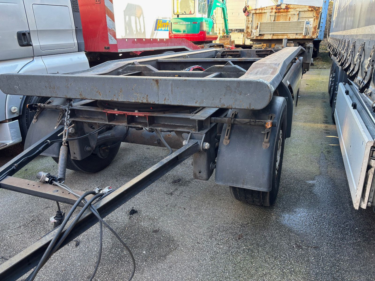 Jung R. TOP ZUSTAND / MICHELIN Ber. - مقطورة هوك ليفت/ لود لوجر: صورة 2 Jung R. TOP ZUSTAND / MICHELIN Ber. - مقطورة هوك ليفت/ لود لوجر: صورة 2