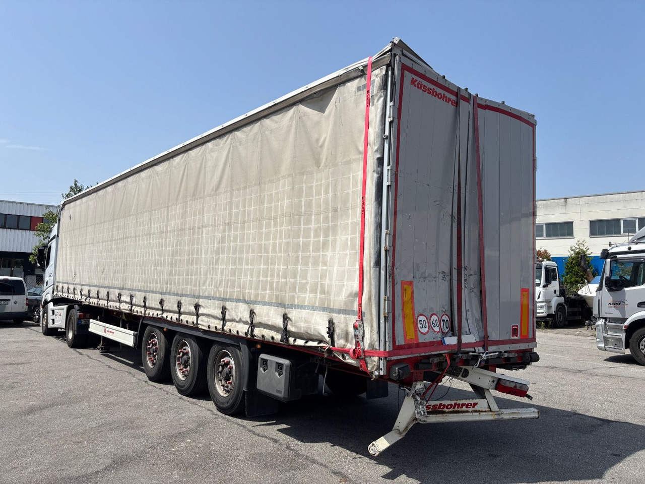 Kässbohrer Maxima XS Standard/Luft/Scheiben - نصف مقطورة ستارة: صورة 5 Kässbohrer Maxima XS Standard/Luft/Scheiben - نصف مقطورة ستارة: صورة 5
