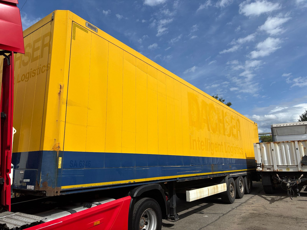 Krone SD Textilkoffer/Luft/Scheibe - نصف مقطورة صندوق مغلق: صورة 1 Krone SD Textilkoffer/Luft/Scheibe - نصف مقطورة صندوق مغلق: صورة 1