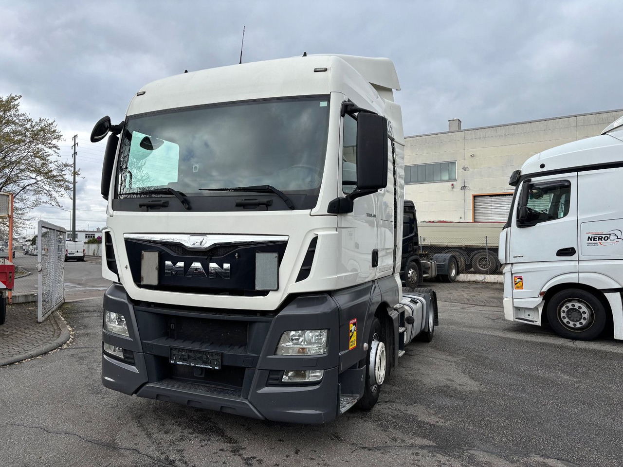 MAN TGX 18.440/Retarder/Hubsattelkupplung/Navi - وحدة جر: صورة 3 MAN TGX 18.440/Retarder/Hubsattelkupplung/Navi - وحدة جر: صورة 3