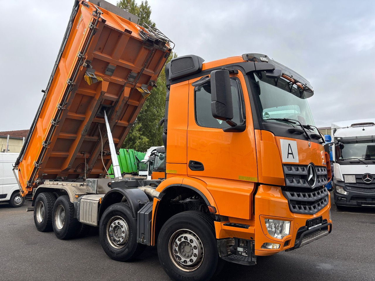 Mercedes-Benz Arocs 3248 8x4 MP5 Bordmatik/Klima/Plane - شاحنة قلاب: صورة 4 Mercedes-Benz Arocs 3248 8x4 MP5 Bordmatik/Klima/Plane - شاحنة قلاب: صورة 4