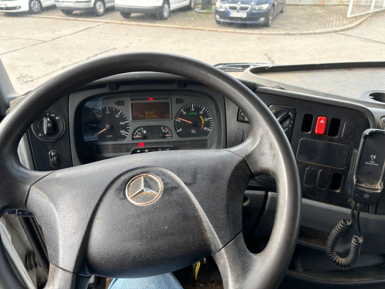 شاحنة مغلقة الصندوق Mercedes-Benz Atego 818 Kurze Radstand Blattfederung: صورة 12