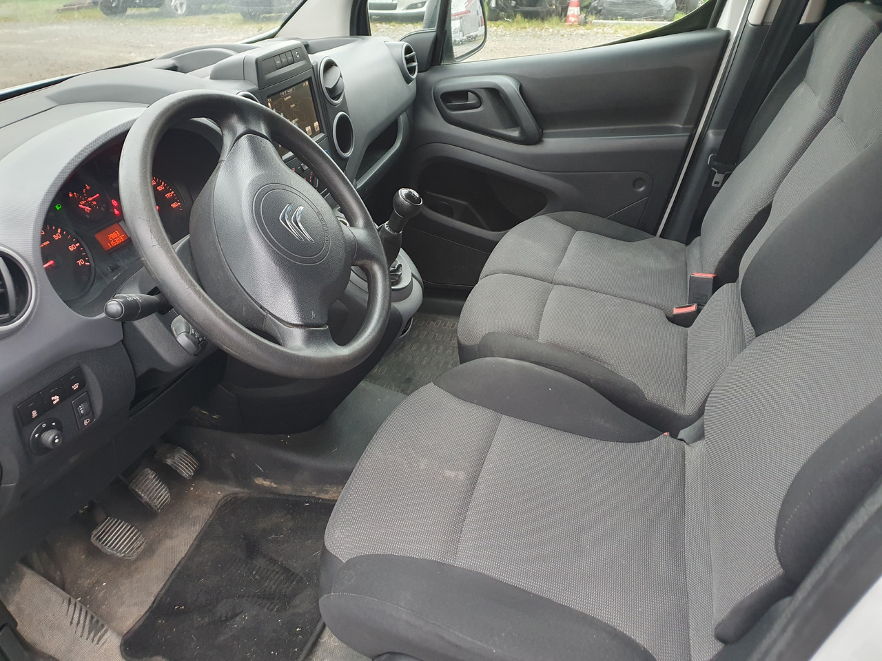 شاحنة مُبرّدة للتوصيل CITROËN Berlingo long chlodnia mroznia carrier  Klima   euro6 [ Copy ] [ Copy ]: صورة 15