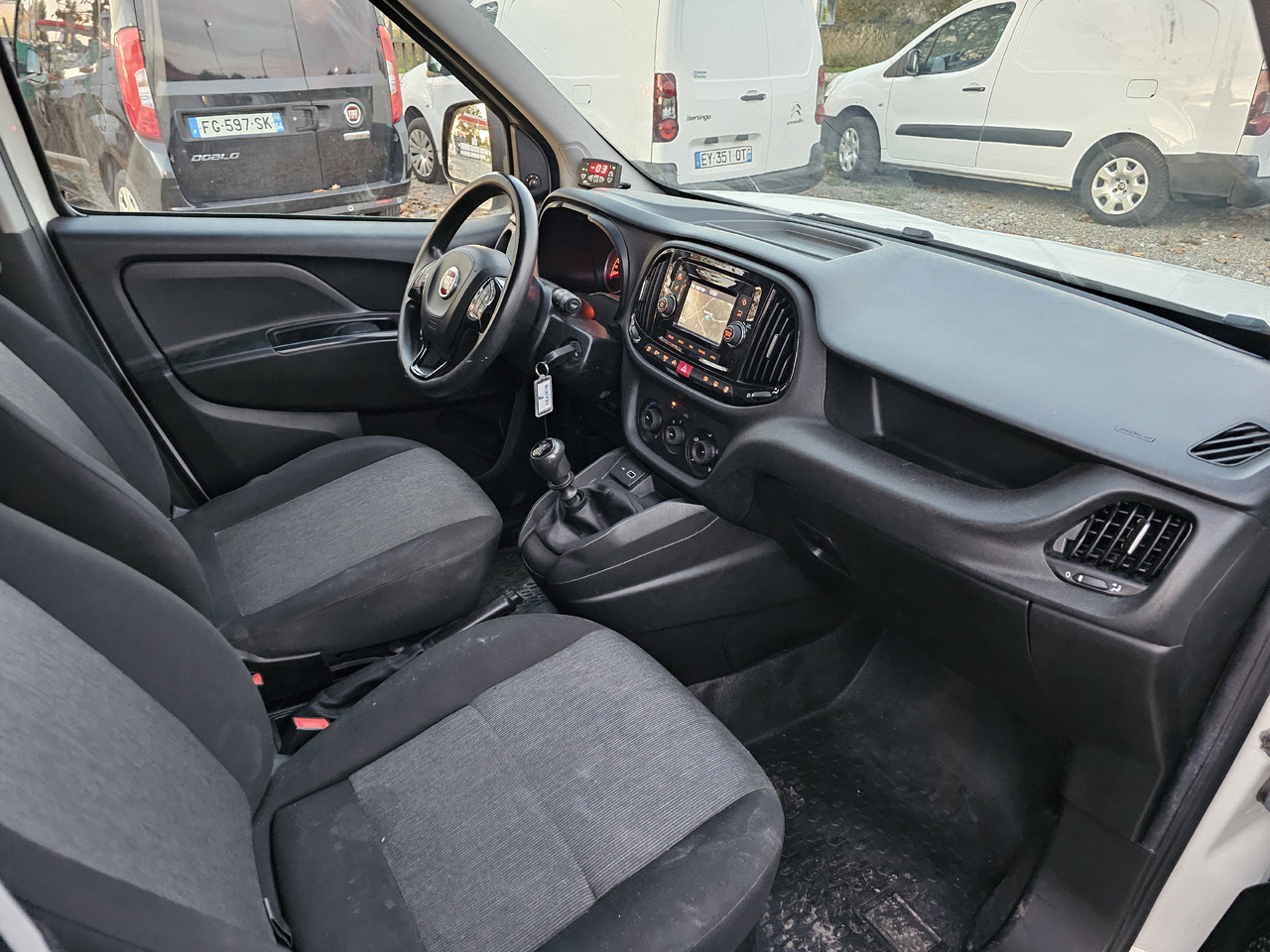 شاحنة مُبرّدة للتوصيل FIAT DOBLO LONG CHLODNIA carrier KLIMA  EURO6 [ Copy ] [ Copy ]: صورة 6