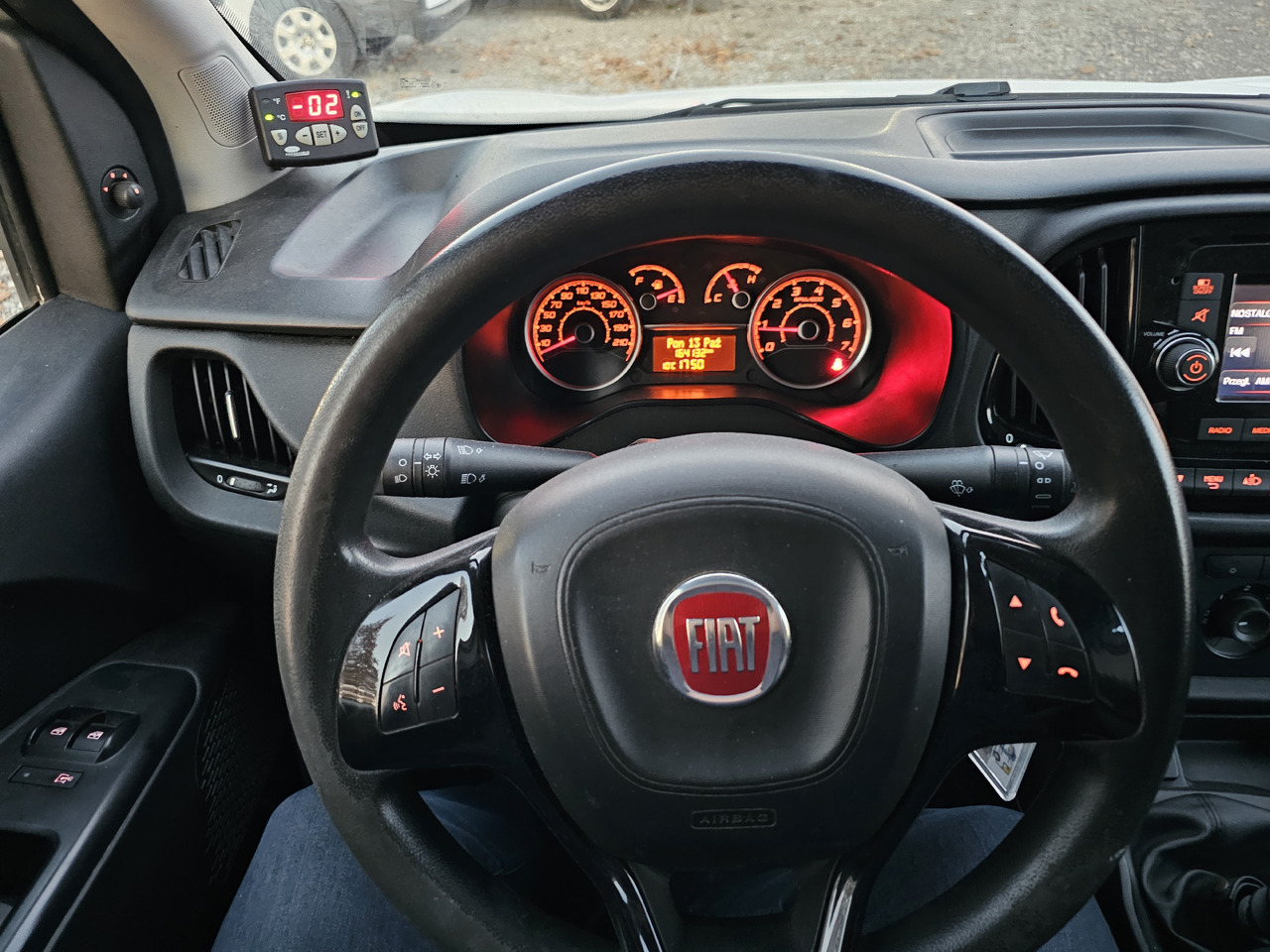 شاحنة مُبرّدة للتوصيل FIAT DOBLO LONG CHLODNIA carrier KLIMA  EURO6 [ Copy ] [ Copy ]: صورة 9