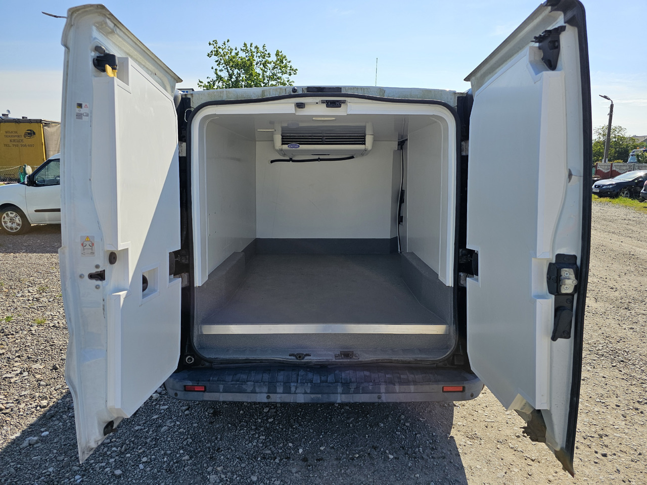 FIAT TALENTO VIVARO L2H1 LONG CHLODNIA MROZNIA CARRIER+230V KLIMA NAVI EURO6 - شاحنة مُبرّدة للتوصيل: صورة 2 FIAT TALENTO VIVARO L2H1 LONG CHLODNIA MROZNIA CARRIER+230V KLIMA NAVI EURO6 - شاحنة مُبرّدة للتوصيل: صورة 2