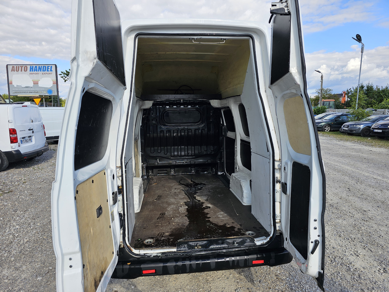NISSAN E-NV200 ELEKTRYCZNY 40 KV 250 km KLIMA KAMERA - فان المدمجة, فان كهربائية: صورة 2 NISSAN E-NV200 ELEKTRYCZNY 40 KV 250 km KLIMA KAMERA - فان المدمجة, فان كهربائية: صورة 2