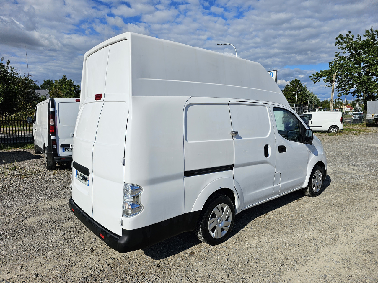 NISSAN E-NV200  ELEKTRYCZNY 40 KV 250 km klima kamera - فان المدمجة, فان كهربائية: صورة 4 NISSAN E-NV200  ELEKTRYCZNY 40 KV 250 km klima kamera - فان المدمجة, فان كهربائية: صورة 4