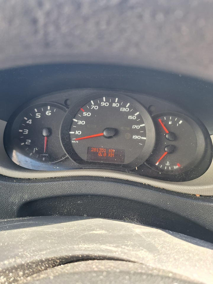 RENAULT MASTER 2.3 L3H2 CHLODNIA CARRIER KLIMA EURO5 - شاحنة مُبرّدة للتوصيل: صورة 4 RENAULT MASTER 2.3 L3H2 CHLODNIA CARRIER KLIMA EURO5 - شاحنة مُبرّدة للتوصيل: صورة 4
