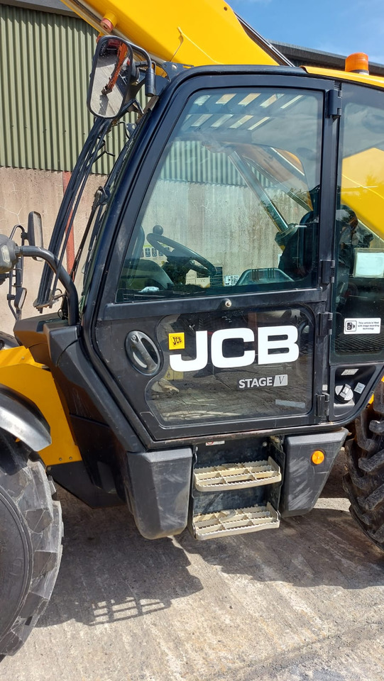 JCB 540-140 - رافعة تلسكوبية: صورة 3 JCB 540-140 - رافعة تلسكوبية: صورة 3