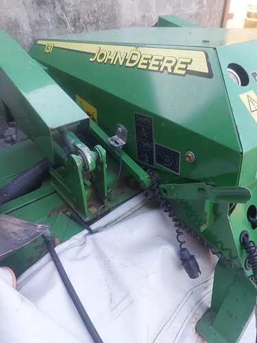 John Deere 131 - جزازة العشب: صورة 5 John Deere 131 - جزازة العشب: صورة 5