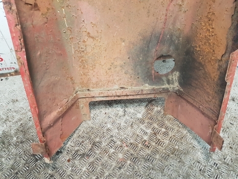 Case 1394 Engine Hood, Boonet K307891, K307716, K956250 - غطاء محرك المركبة - جرار: صورة 5 Case 1394 Engine Hood, Boonet K307891, K307716, K956250 - غطاء محرك المركبة - جرار: صورة 5