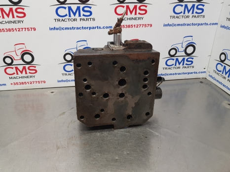 نقل الحركة Case 5140, 5120, 5130, 5150, Transmission Control Valve, Shuttle Valve 193887a2: صورة 7