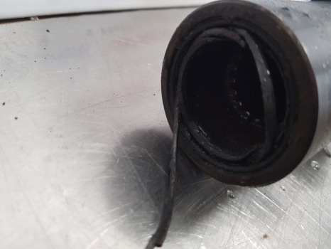 Case 5140, 5120, 5240, Front Axle Propeller Drive Shaft 28 Inch 1530950c1 - المحور الأمامي: صورة 5 Case 5140, 5120, 5240, Front Axle Propeller Drive Shaft 28 Inch 1530950c1 - المحور الأمامي: صورة 5