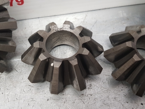 Case David Brown 1394, 1210, 885 Rear Axle Differential Gear Kit K30234, K206651 - صندوق التروس التفاضلية - جرار: صورة 5 Case David Brown 1394, 1210, 885 Rear Axle Differential Gear Kit K30234, K206651 - صندوق التروس التفاضلية - جرار: صورة 5