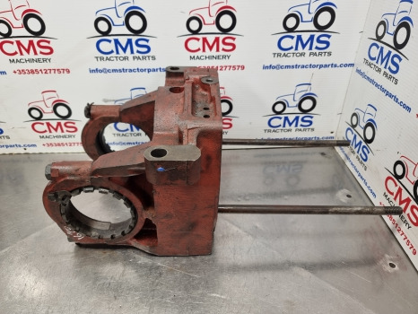 Case David Brown 1394, 1594, 1690 Rear Axle Differential Support K200516, 956725 - المحور الخلفي: صورة 5 Case David Brown 1394, 1594, 1690 Rear Axle Differential Support K200516, 956725 - المحور الخلفي: صورة 5