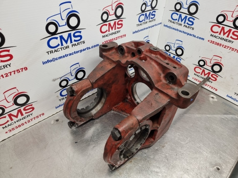 Case David Brown 1394, 1594, 1690 Rear Axle Differential Support K200516, 956725 - المحور الخلفي: صورة 3 Case David Brown 1394, 1594, 1690 Rear Axle Differential Support K200516, 956725 - المحور الخلفي: صورة 3