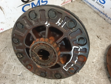 Case International 956, 1056 Rear Differential 3217454r93, 3057069r1, 3405558r1 - صندوق التروس التفاضلية - جرار: صورة 2 Case International 956, 1056 Rear Differential 3217454r93, 3057069r1, 3405558r1 - صندوق التروس التفاضلية - جرار: صورة 2