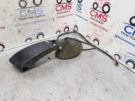 Case New Holland T6, T7, Maxxum, Puma T7.200 Grabrail Worl Lamp Rhs Kit 87644971 - أضواء/ إضاءة - جرار: صورة 5 Case New Holland T6, T7, Maxxum, Puma T7.200 Grabrail Worl Lamp Rhs Kit 87644971 - أضواء/ إضاءة - جرار: صورة 5