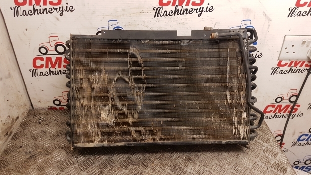 Case New Holland Tm Mxm 120 Condenser Radiator 82019425; 82023592; 82033407 - رديتر مكيف - جرار: صورة 1 Case New Holland Tm Mxm 120 Condenser Radiator 82019425; 82023592; 82033407 - رديتر مكيف - جرار: صورة 1