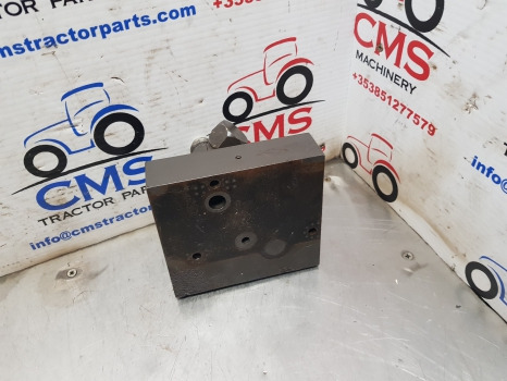 Claas Ares 500, 600 Rx, Rz, Rc Ser 656rc Hydraulic Valve Plate 6005028180 - نظام الهيدروليك: صورة 2 Claas Ares 500, 600 Rx, Rz, Rc Ser 656rc Hydraulic Valve Plate 6005028180 - نظام الهيدروليك: صورة 2