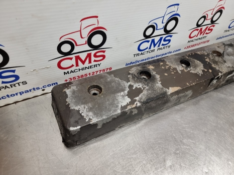 Claas Ares 656rc, Jd6068 Engine Valve Cover R121453, R135388, R135360 - رأس المحرك: صورة 3 Claas Ares 656rc, Jd6068 Engine Valve Cover R121453, R135388, R135360 - رأس المحرك: صورة 3