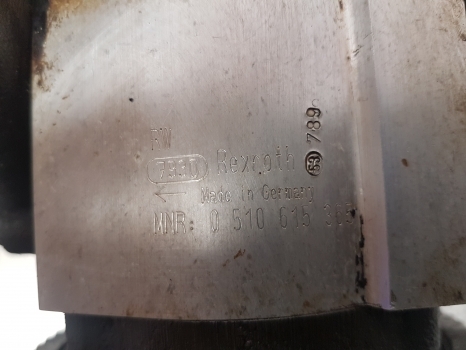Claas Ares 836, 816, 826, Mf 5400, 6200series, Hydraulic Pump Rexroth 6005030659 - مضخة هيدروليكية - جرار: صورة 4 Claas Ares 836, 816, 826, Mf 5400, 6200series, Hydraulic Pump Rexroth 6005030659 - مضخة هيدروليكية - جرار: صورة 4