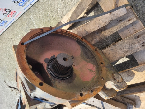 Claas Ares 836, 816, 826 Rear Axle Housing Lhs 6005029451, 6005029419, 0261b04 - المحور الخلفي: صورة 4 Claas Ares 836, 816, 826 Rear Axle Housing Lhs 6005029451, 6005029419, 0261b04 - المحور الخلفي: صورة 4