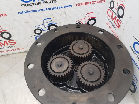Claas Ares 836 Front Axle Planetary Gear Z31 Holder 6000103811, 146260 - المحور الأمامي: صورة 2 Claas Ares 836 Front Axle Planetary Gear Z31 Holder 6000103811, 146260 - المحور الأمامي: صورة 2