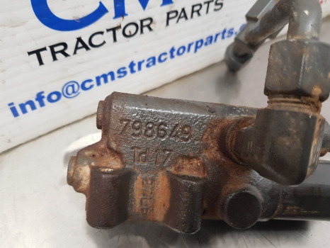 Claas Arion 500, 600 Arion 640 Hydraulic Compensator Regulator Valve 0011361910 - نظام الهيدروليك: صورة 4 Claas Arion 500, 600 Arion 640 Hydraulic Compensator Regulator Valve 0011361910 - نظام الهيدروليك: صورة 4
