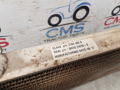 Claas Arion 500, 600 Series 640 Fuel Cooler Radiator 0021644820, 2164482 - المحور الأمامي: صورة 4 Claas Arion 500, 600 Series 640 Fuel Cooler Radiator 0021644820, 2164482 - المحور الأمامي: صورة 4