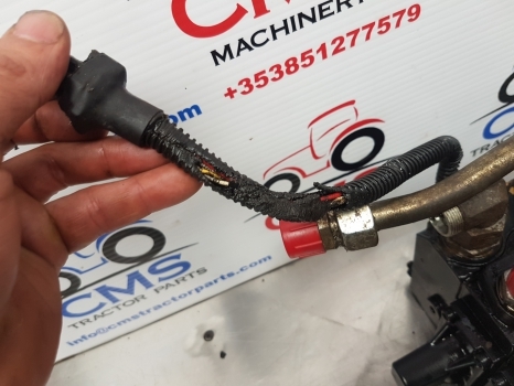 Claas Arion 530 Axion800,900 Hydraulic Control Valve Assy Front Loader 002156629 - نظام الهيدروليك: صورة 5 Claas Arion 530 Axion800,900 Hydraulic Control Valve Assy Front Loader 002156629 - نظام الهيدروليك: صورة 5